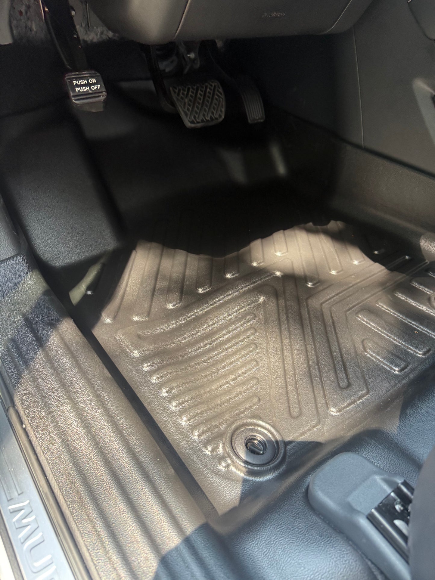 2015-2024 Nissan Murano 5D Floor Mats Driver Seat