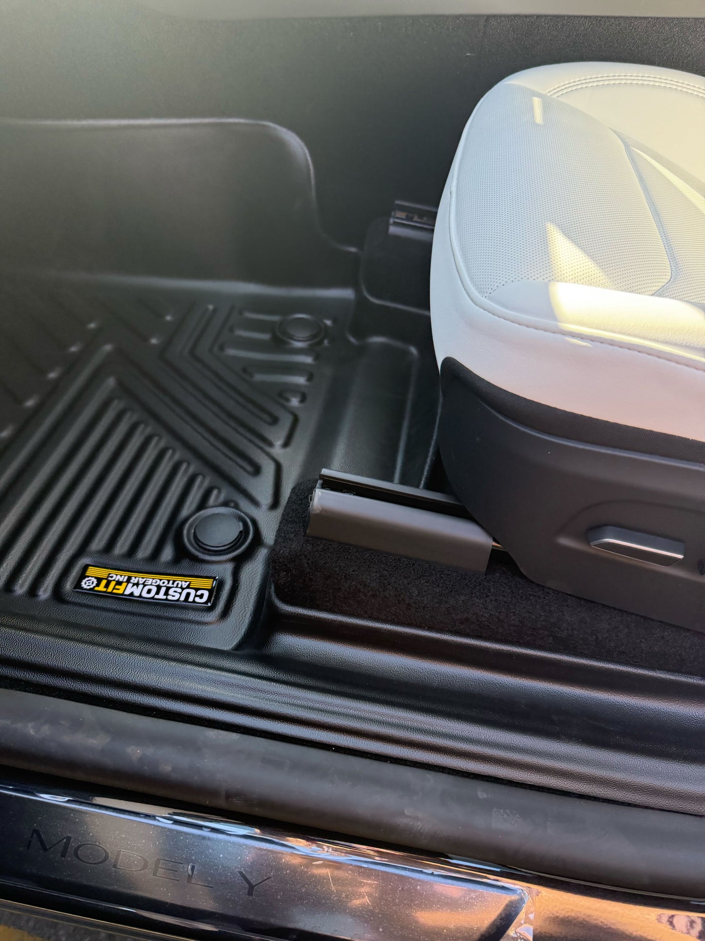 2020-2024 Tesla Model Y 5-Seater Driver Seat Floor Mat 2