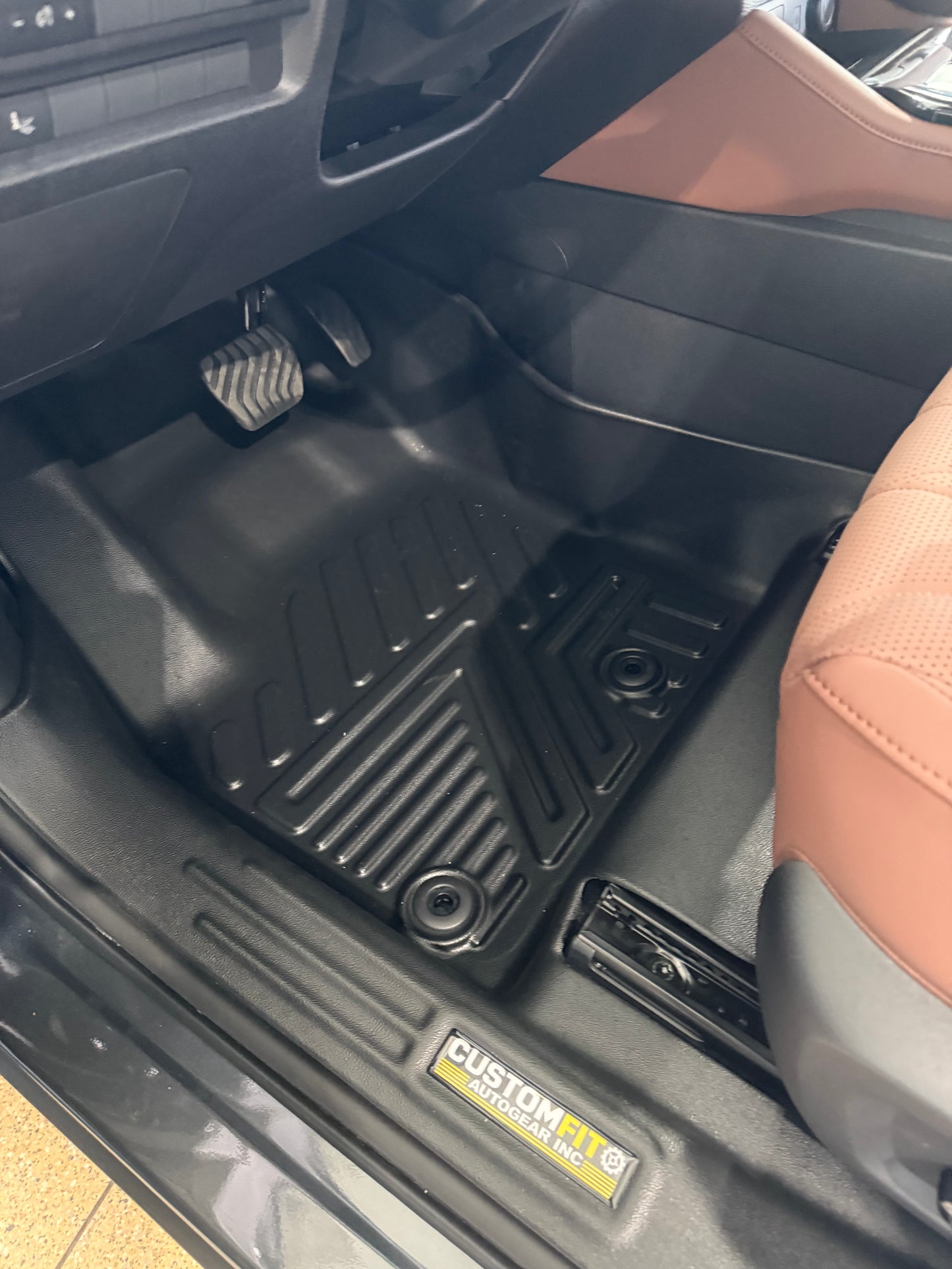 Tapis de sol toutes saisons 5D TPE pour Mitsubishi Outlander 2024