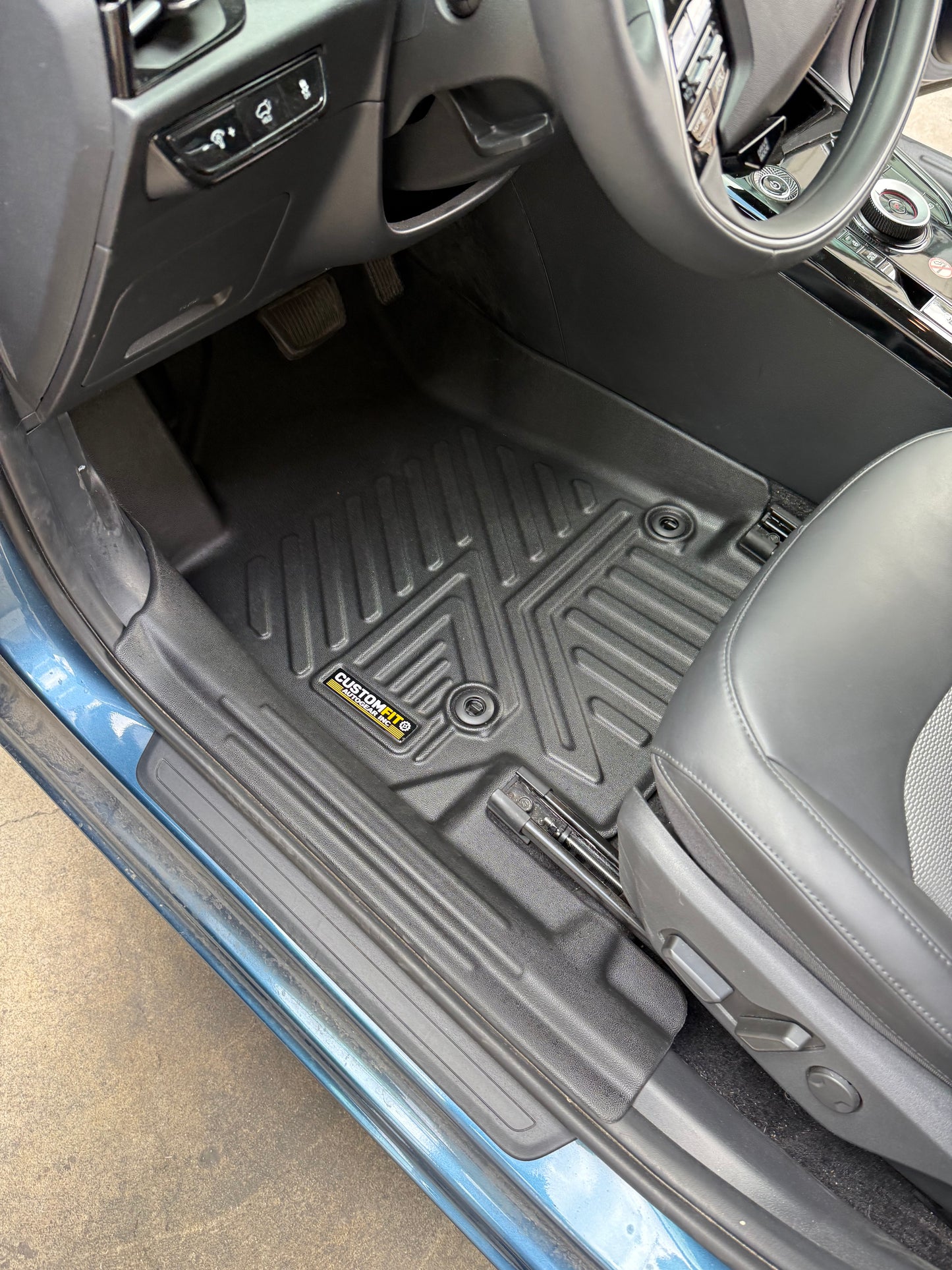 2023-2025 Kia Niro EV Driver Seat