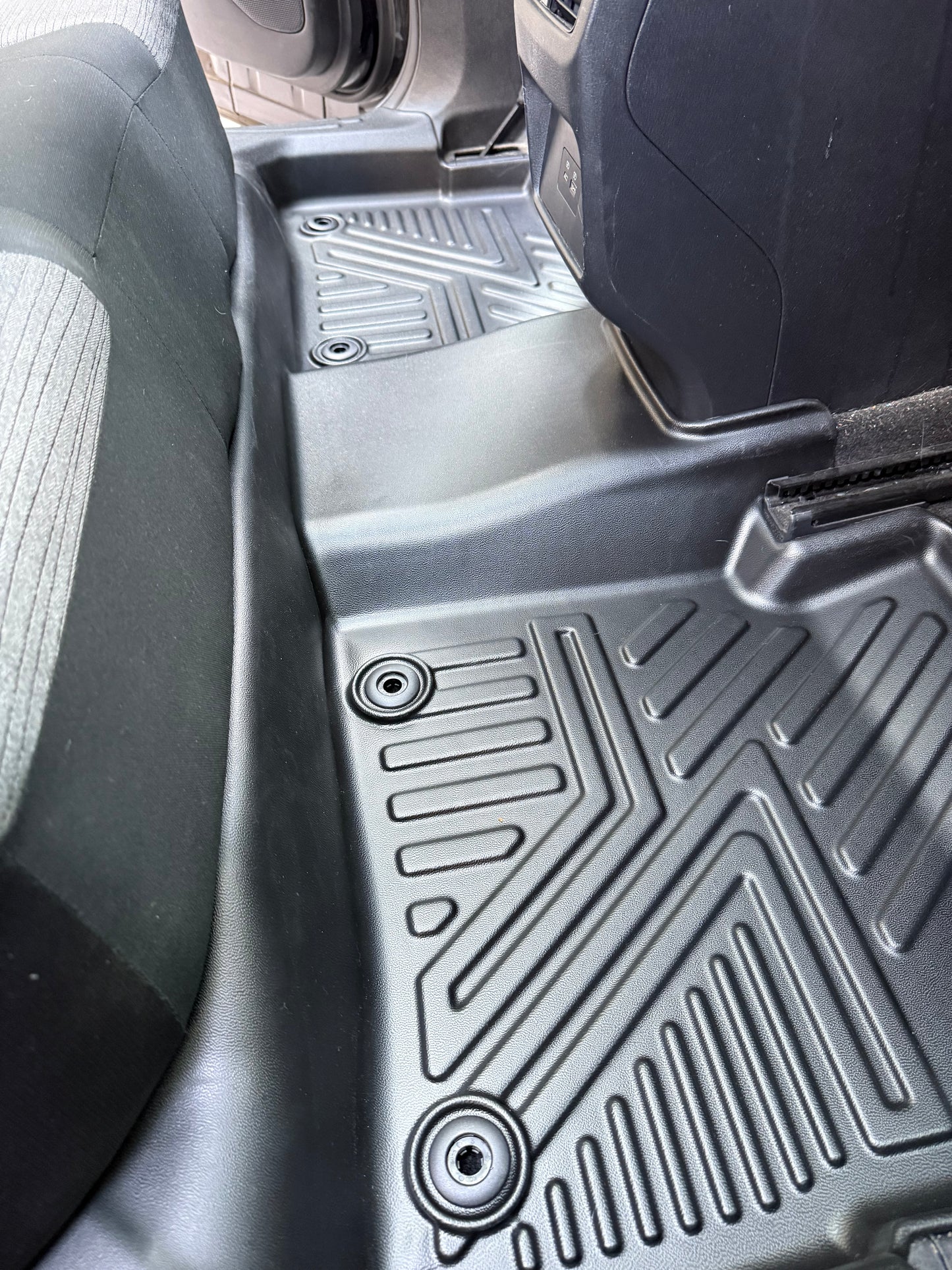 2023-2026 Nissan Rogue 5D Floor Mats