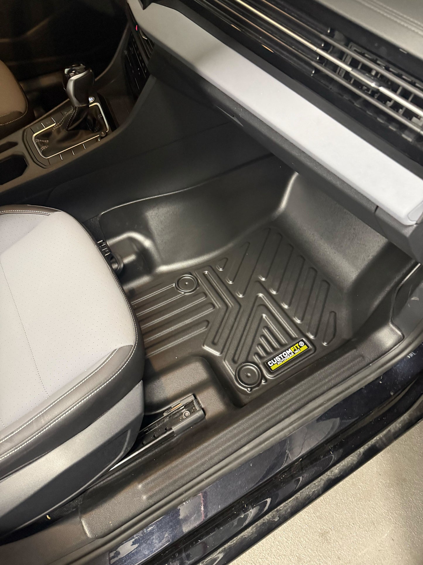 2019-2025 Volkswagen Jetta 5D Floor Mats