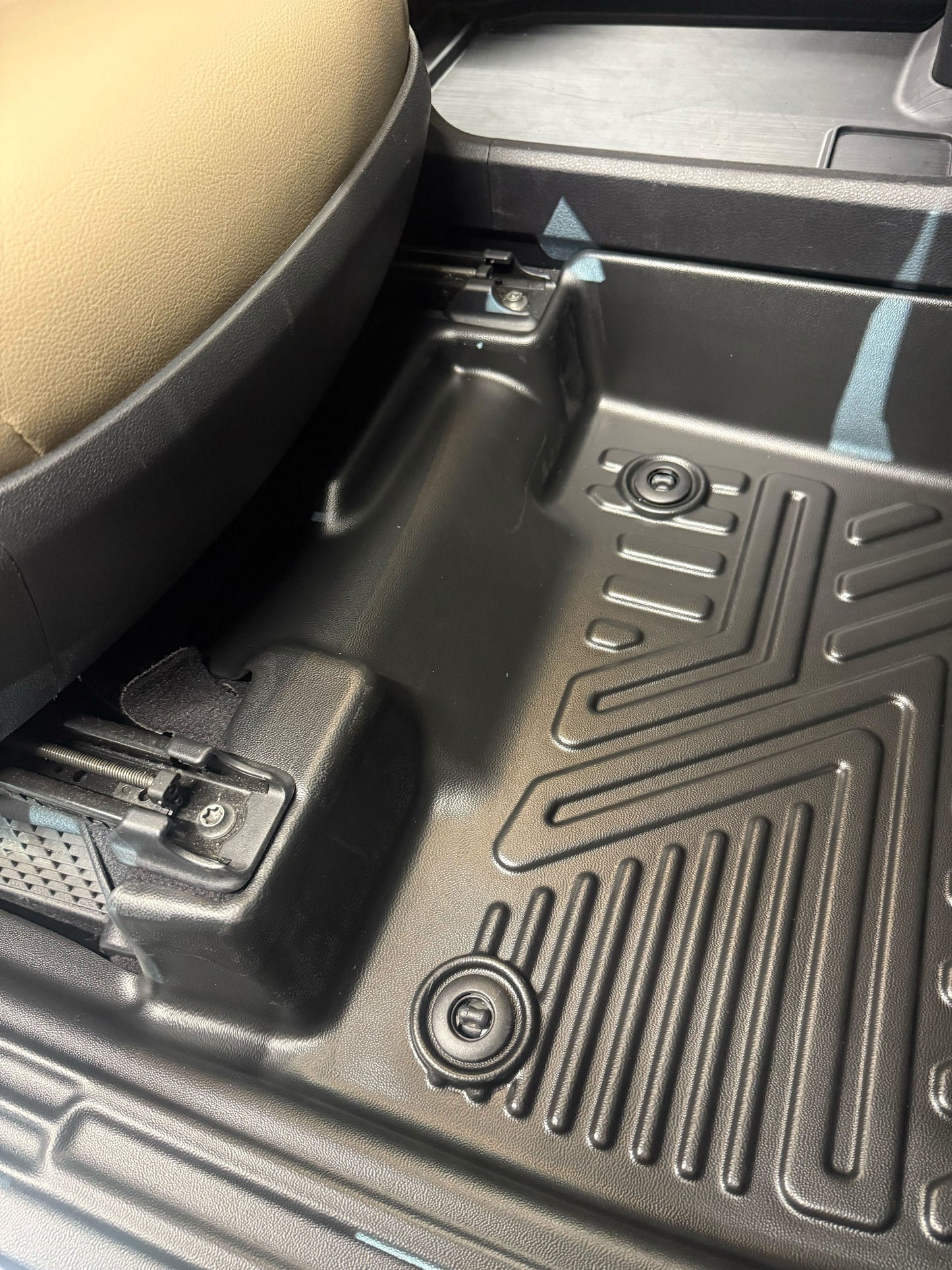 Tapis de sol toutes saisons 5D TPE pour Toyota Sienna 2024 (7 places)