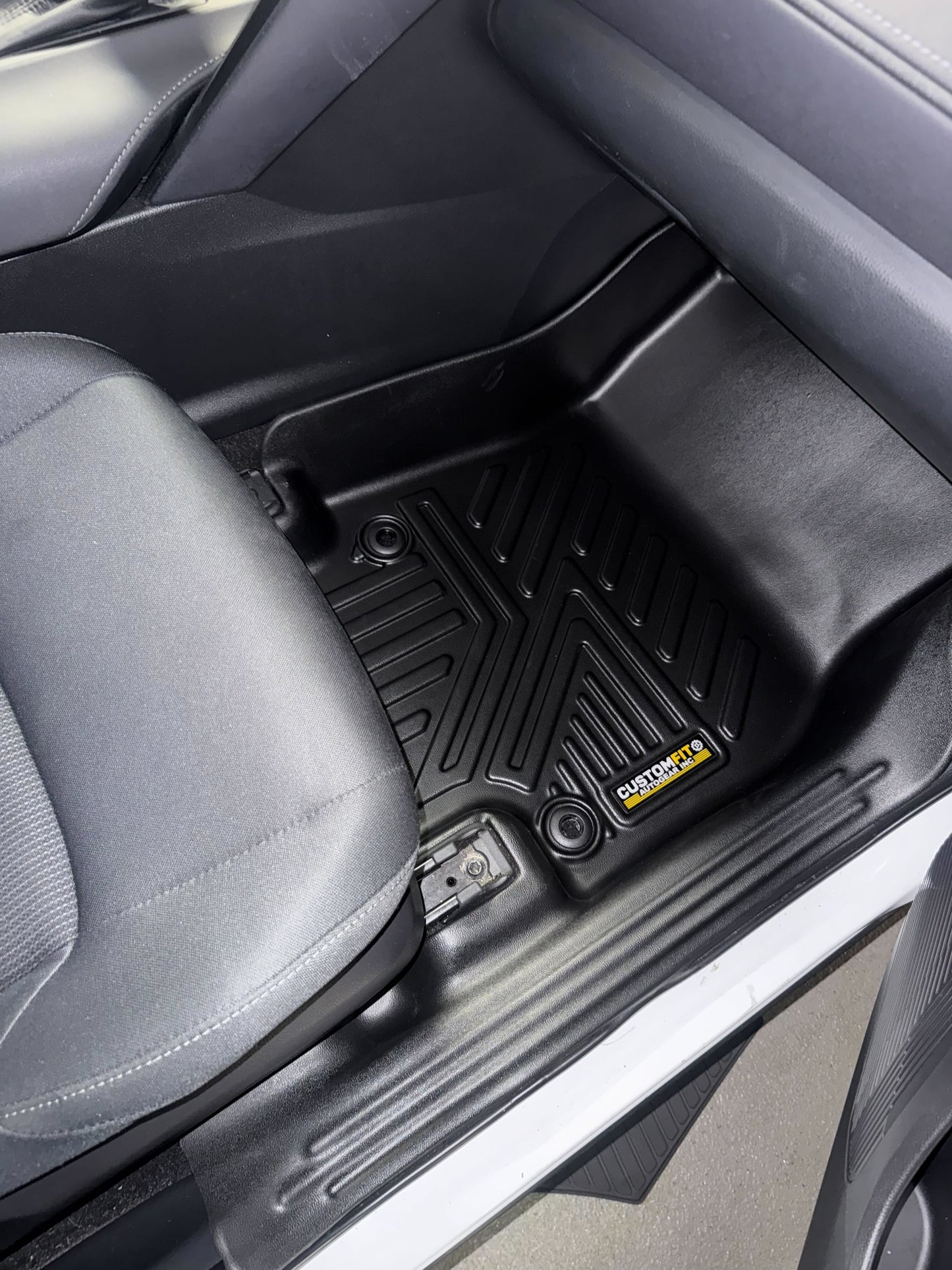 Toyota Venza Hybrid 5D Floor Mats Passenger Seat
