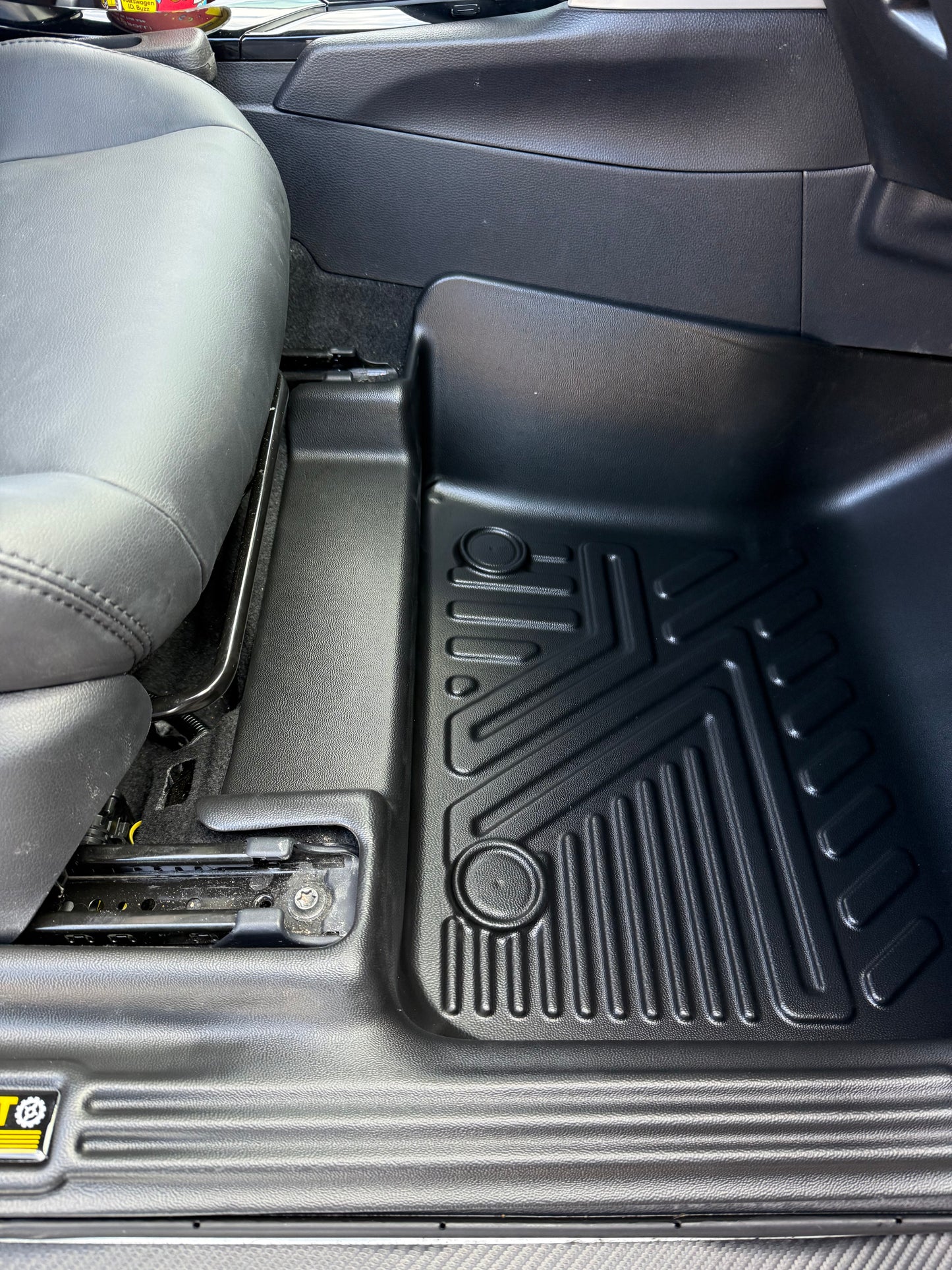 2022-2026 Toyota Corolla Cross FWD Gas Model 5D Floor Mats