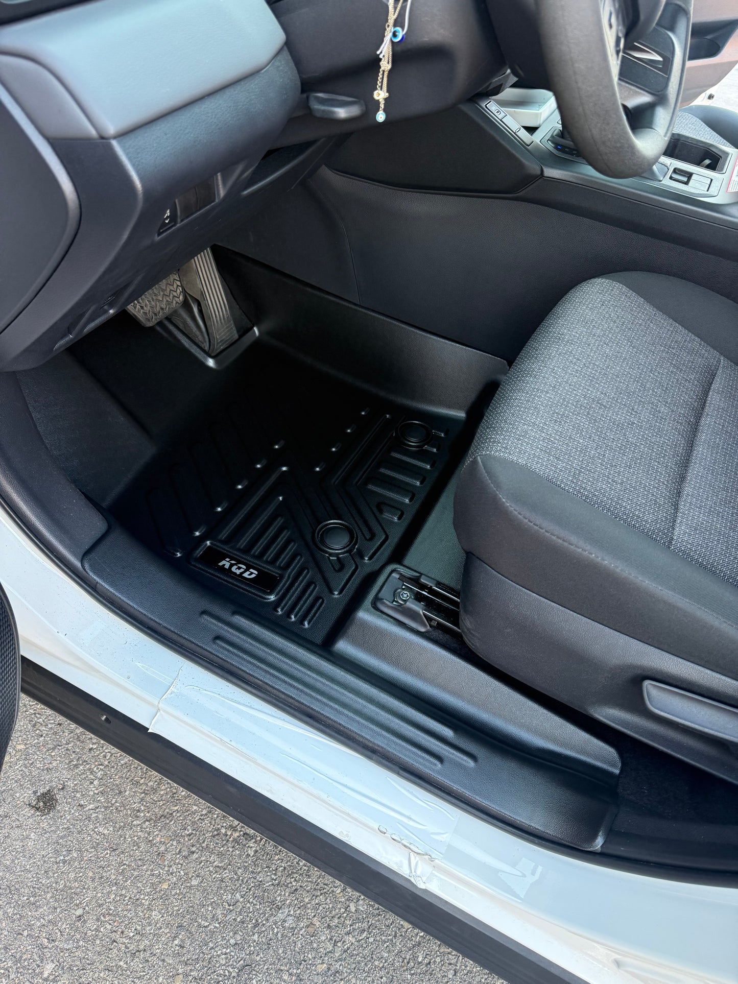 2026 Toyota RAV4 Hybrid(HEV) 5D Floor Mats