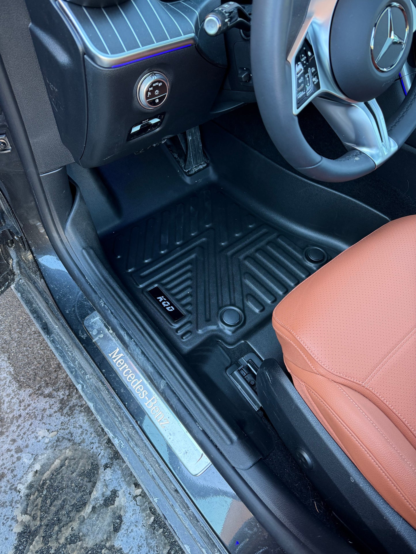 2022-2026 Mercedes Benz C Class Sedan 5D Floor Mats