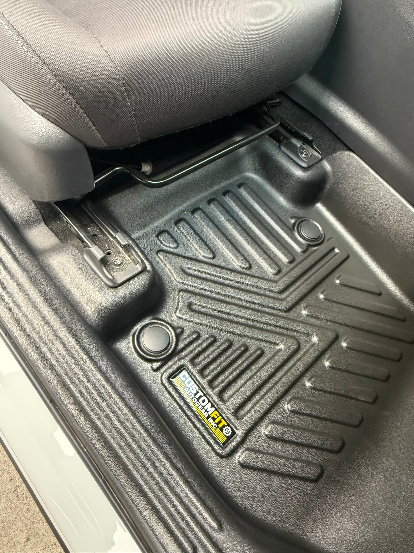 2021-2024 Toyota Venza Hybrid Passenger Seat 2