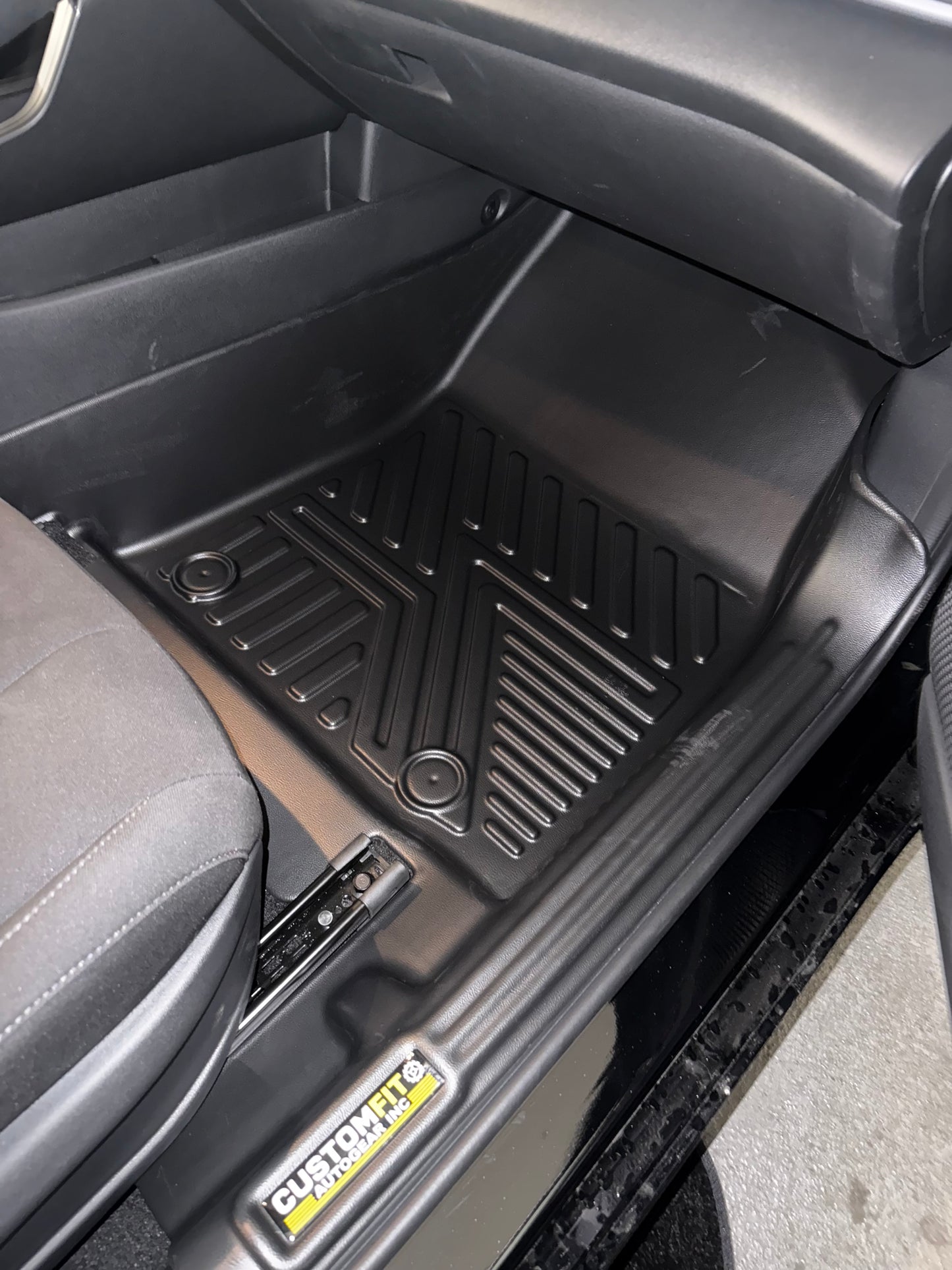 2021-2025 Hyundai Elantra Sedan 5D Floor Mats Passenger Side
