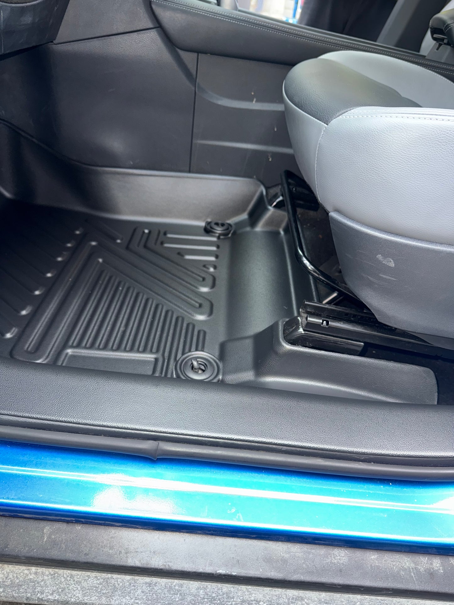 2018-2024 Nissan Kicks 5D Floor Mats