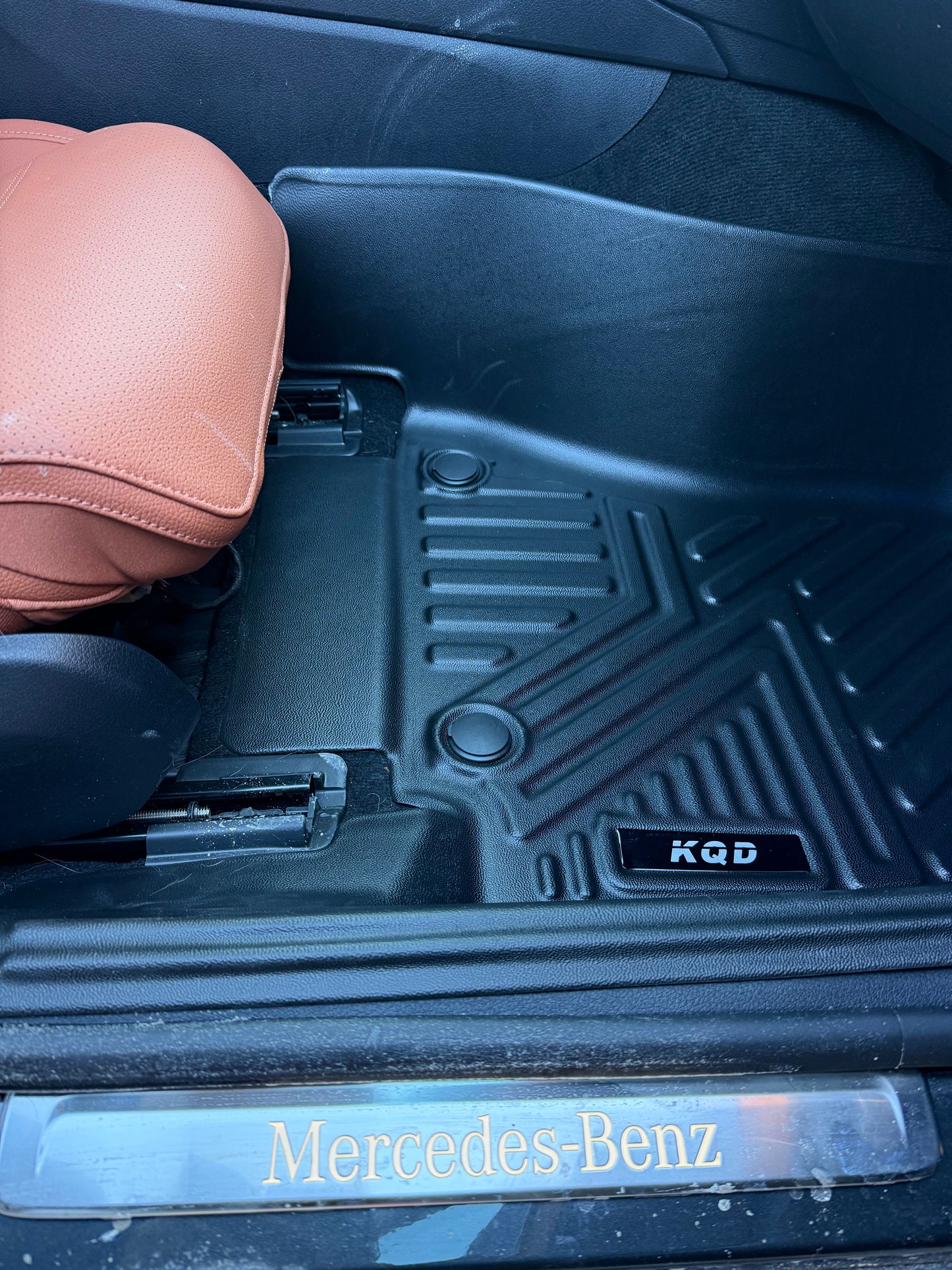 2022-2026 Mercedes Benz C Class Sedan 5D Floor Mats
