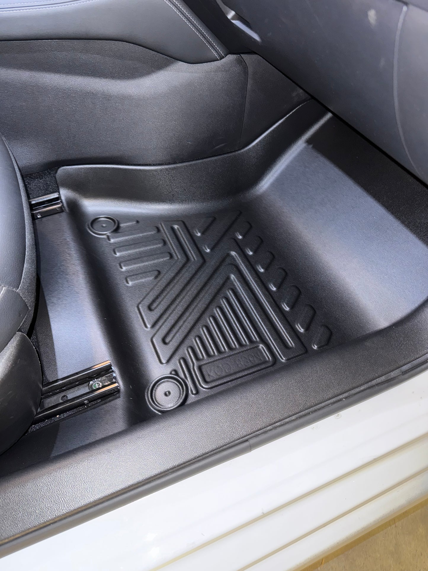 2019-2025 Nissan Altima 5D Floor Mats