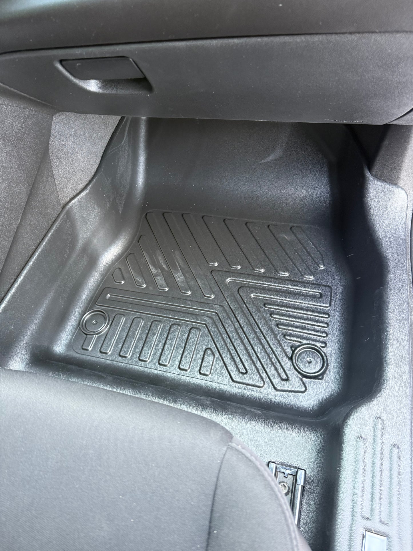 2016-2025 Chevrolet Malibu 5D Floor Mats