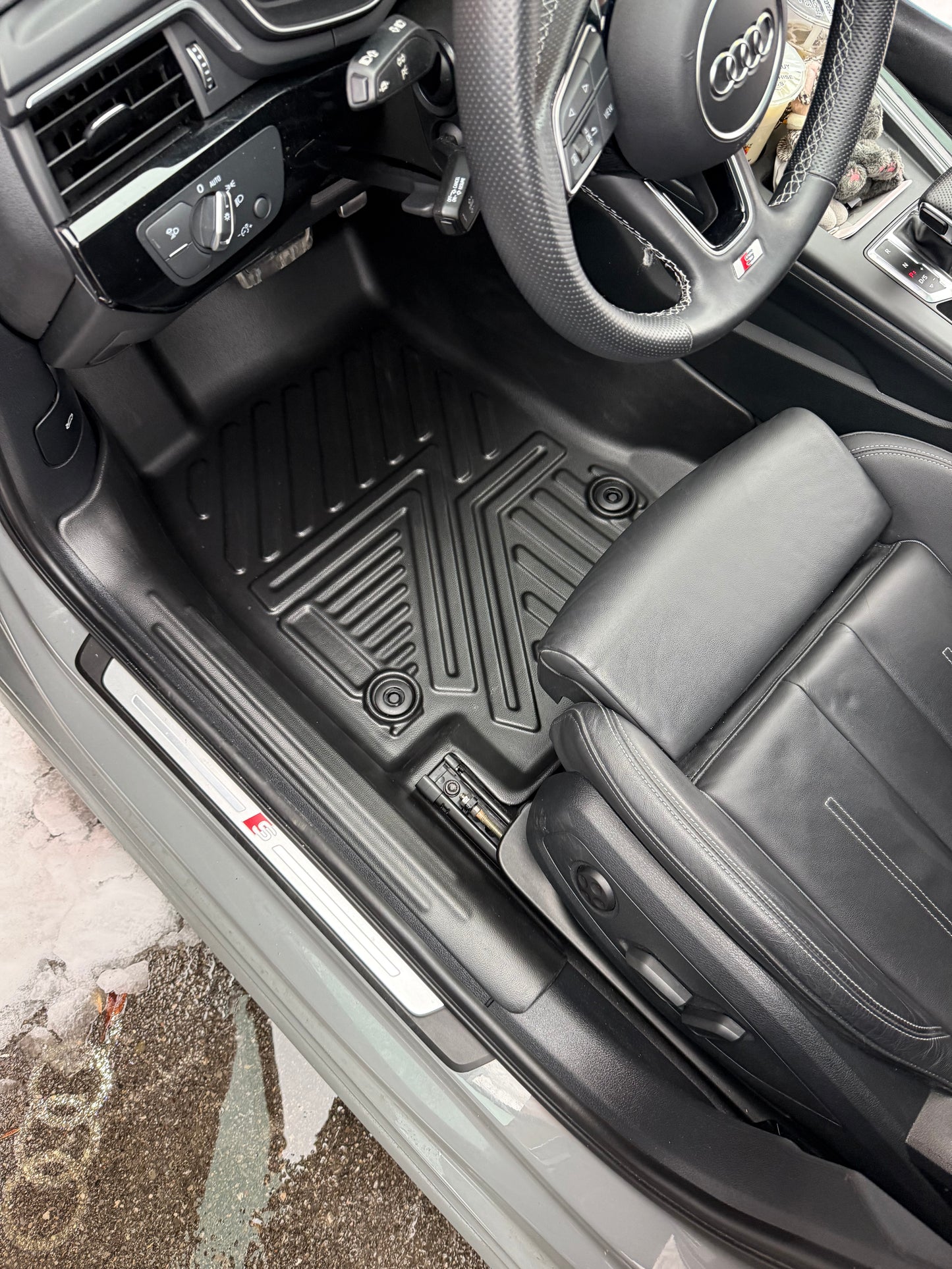 2017-2025 Audi A4 5D Floor Mats