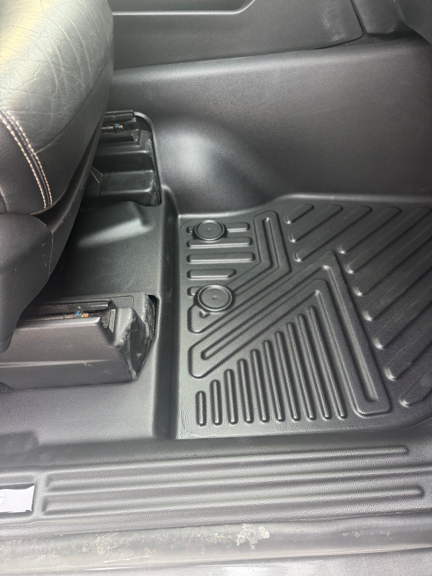 2020-2026 Ford Explorer 6-Seater 5D Floor Mats