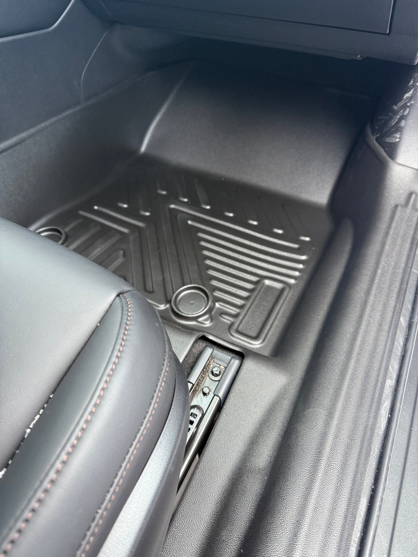 2019-2025 Mazda 3 FWD(Front Wheel Drive) Models 5D Floor Mats