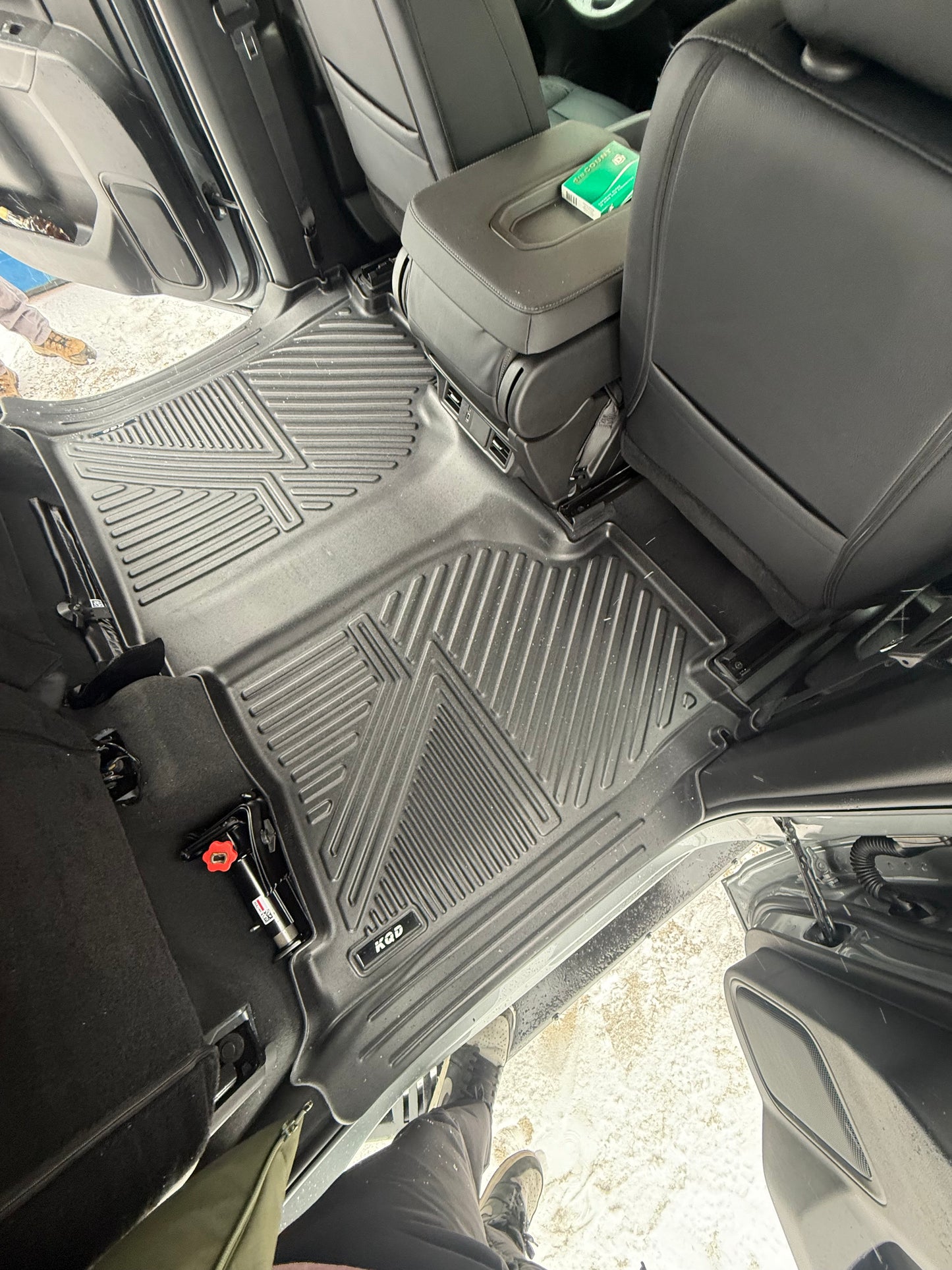2019-2026 Chevrolet Silverado 1500( 1st row bench seating.) Crew Cab without Rear Under Seat Storage 5D Floor Mats