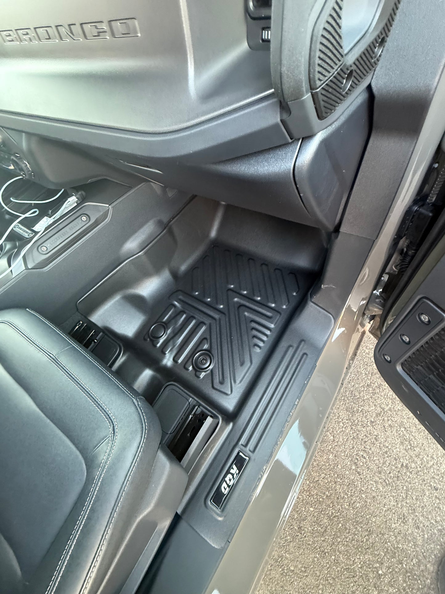 2021-2026 Ford Bronco 4-doors models 5D Floor Mats