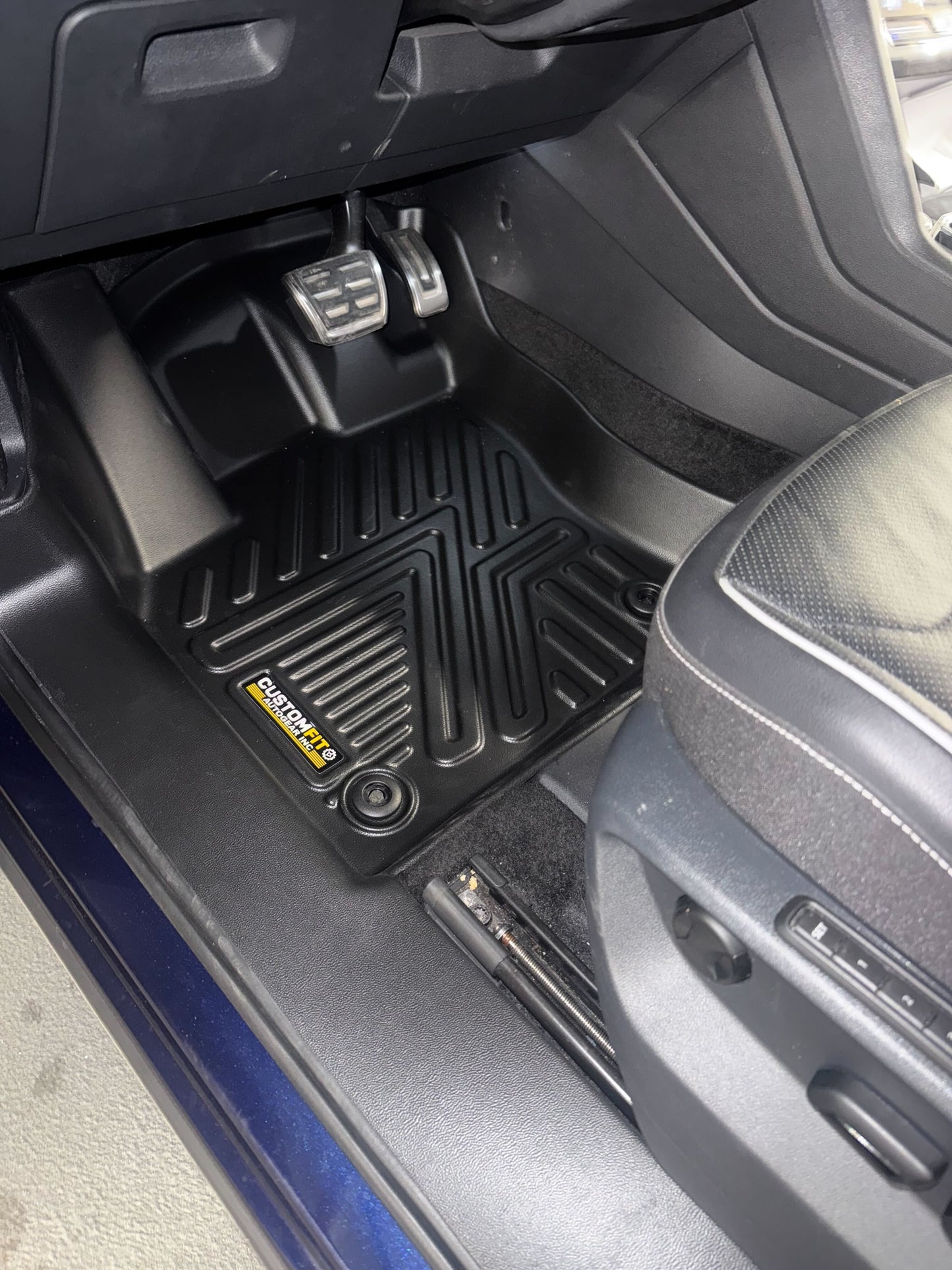 2018-2024 Volkswagen Tiguan 5D Floor Mats